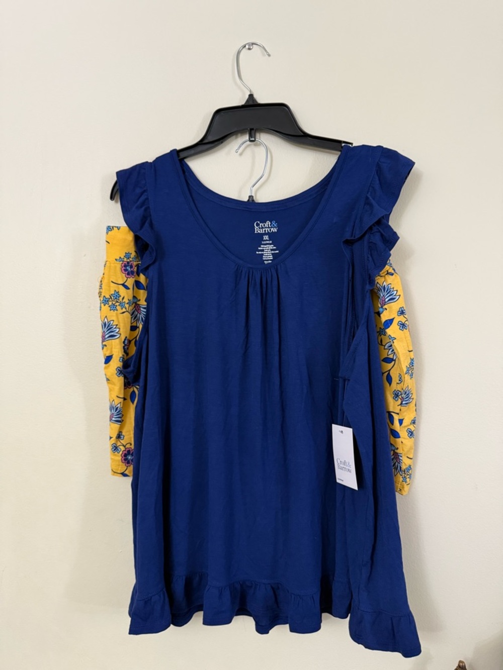 croft & barrow Royal Blue Ruffle Sleeve Tank with Yellow Floral shorts set
